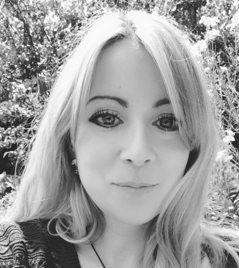 Céline Lux, hypnothérapeute, naturopathe et coach de vie.
