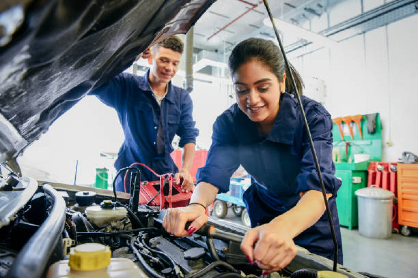 L'apprentissage dans l'automobile et la mécanique insère près de 70 % des jeunes à l'issue de leur formation.