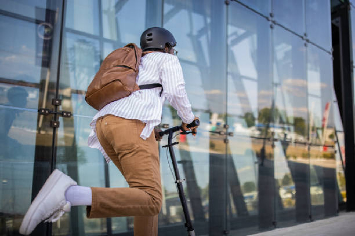Plus de deux millions de Français utilisent la trottinette électrique.