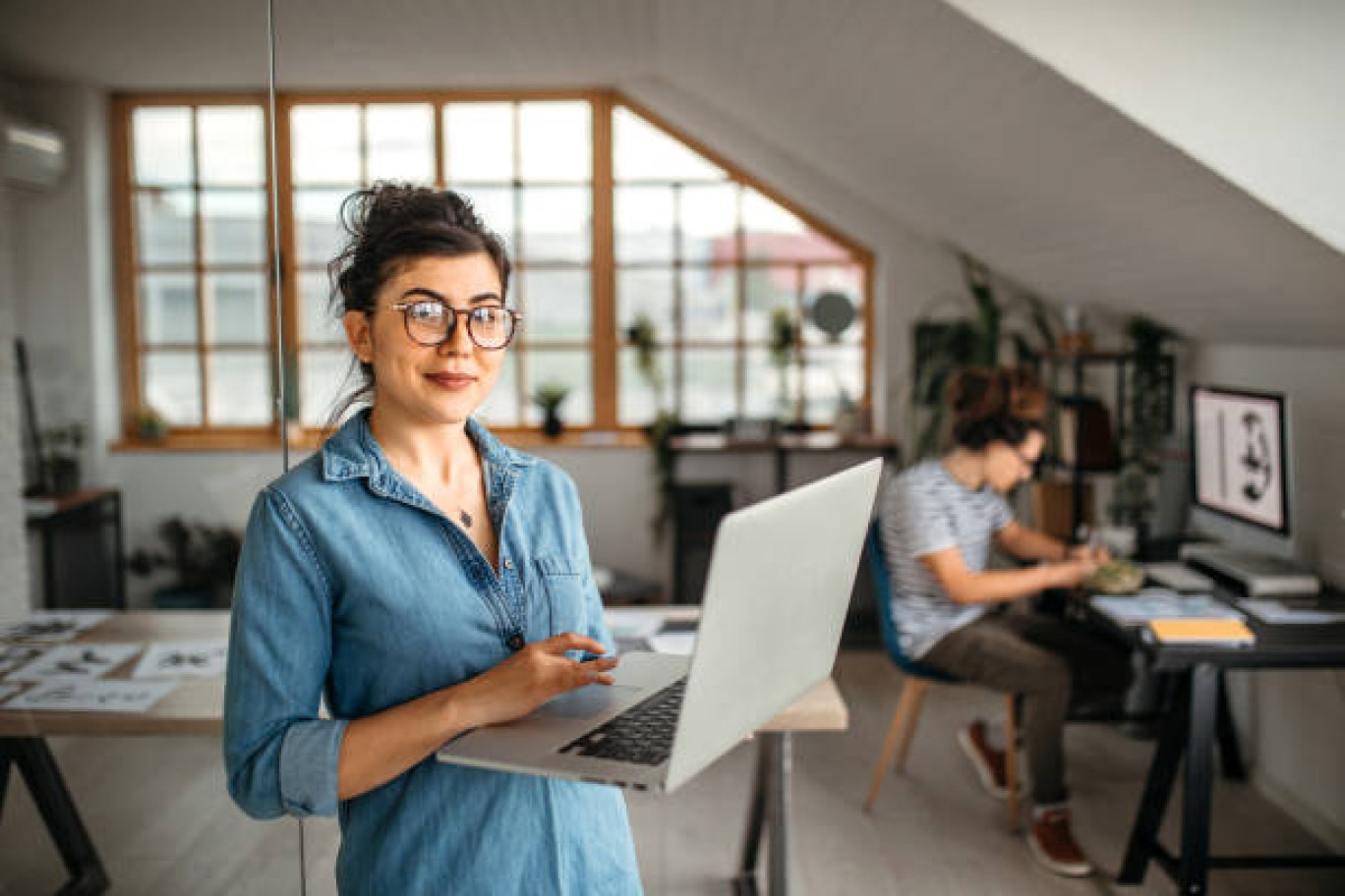 La micro-entreprise en Moselle : le reflet des chemins professionnels de femmes et d'hommes volant de leurs propres ailes.