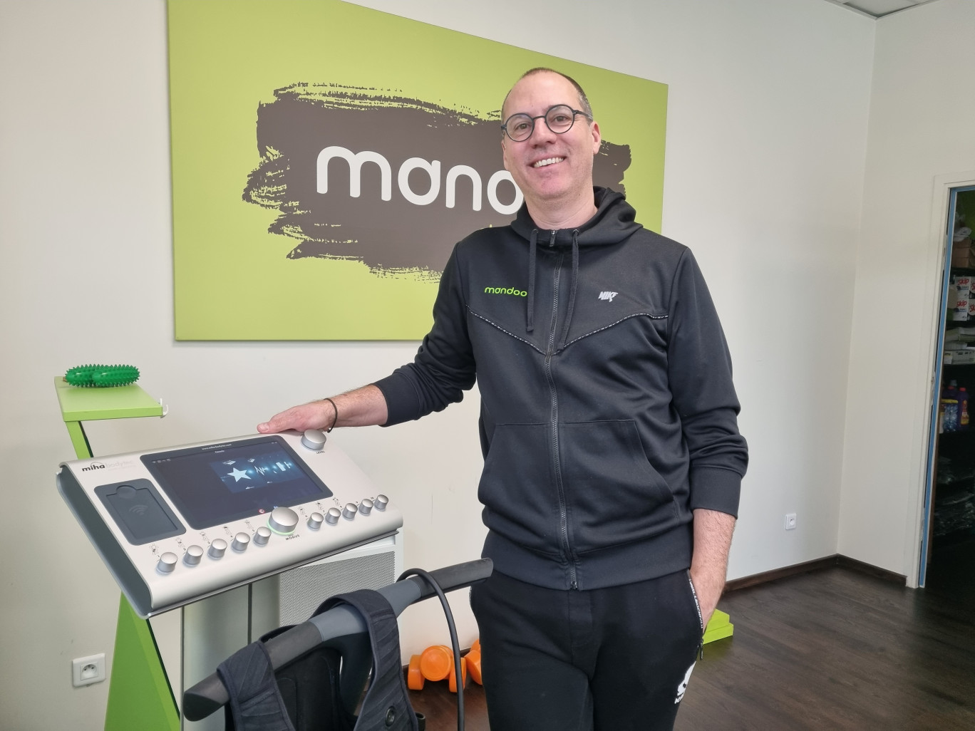 «L'Électro-Myo-Stimulation repose sur l'électrostimulation du muscle. C'est rapide, efficace et sans douleurs», explique Kai Axamitt, gérant de Mandoo à Metz.
