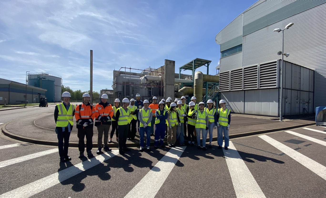 Ce mois de mai, les étudiants des classes préparatoires scientifiques ont visité la centrale thermique à gaz de Saint-Avold. © Metz Campus.