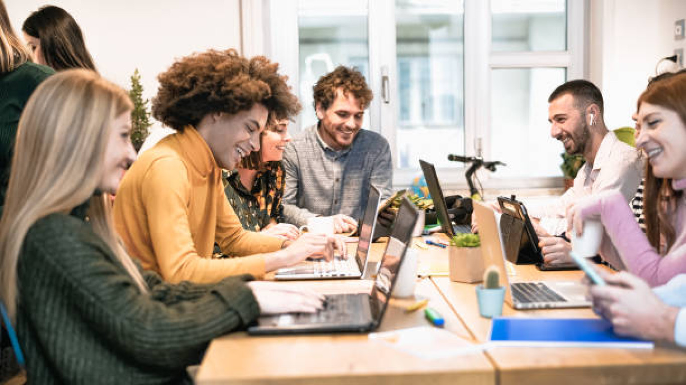 Donner l'envie d'entreprendre aux jeunes. 