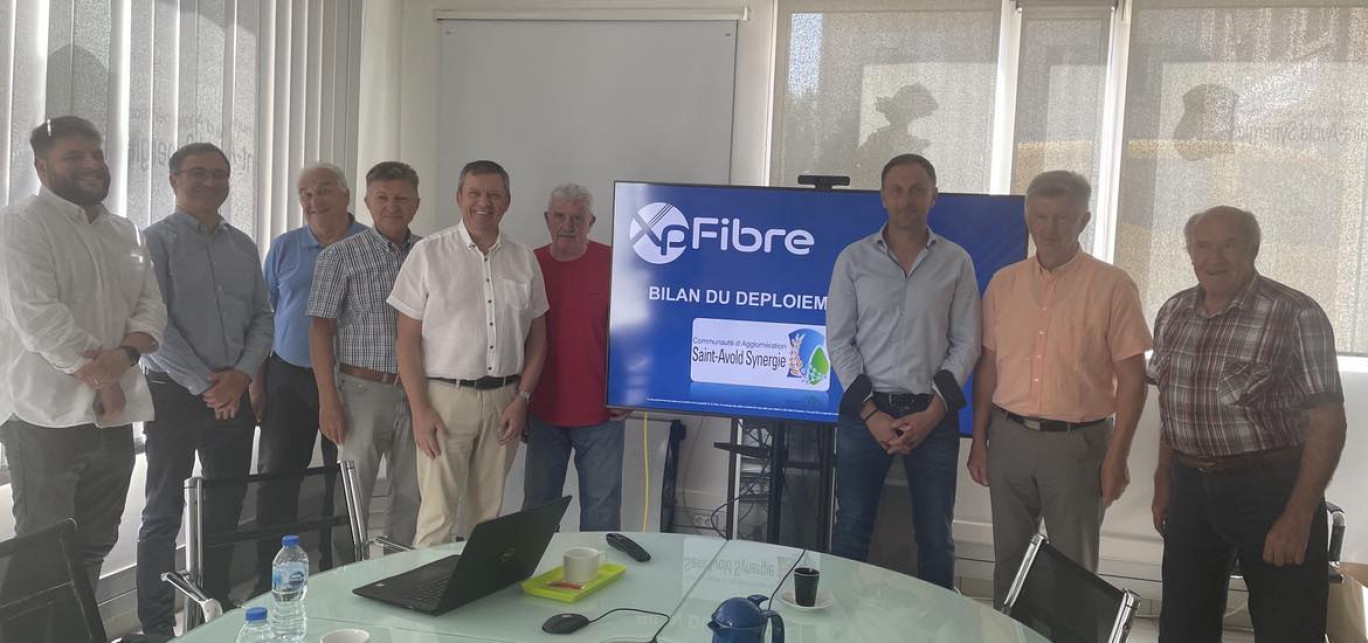 Lors de la présentation du bilan du déploiement de la fibre optique dans neuf communes de l'espace naborien. © CASAS.