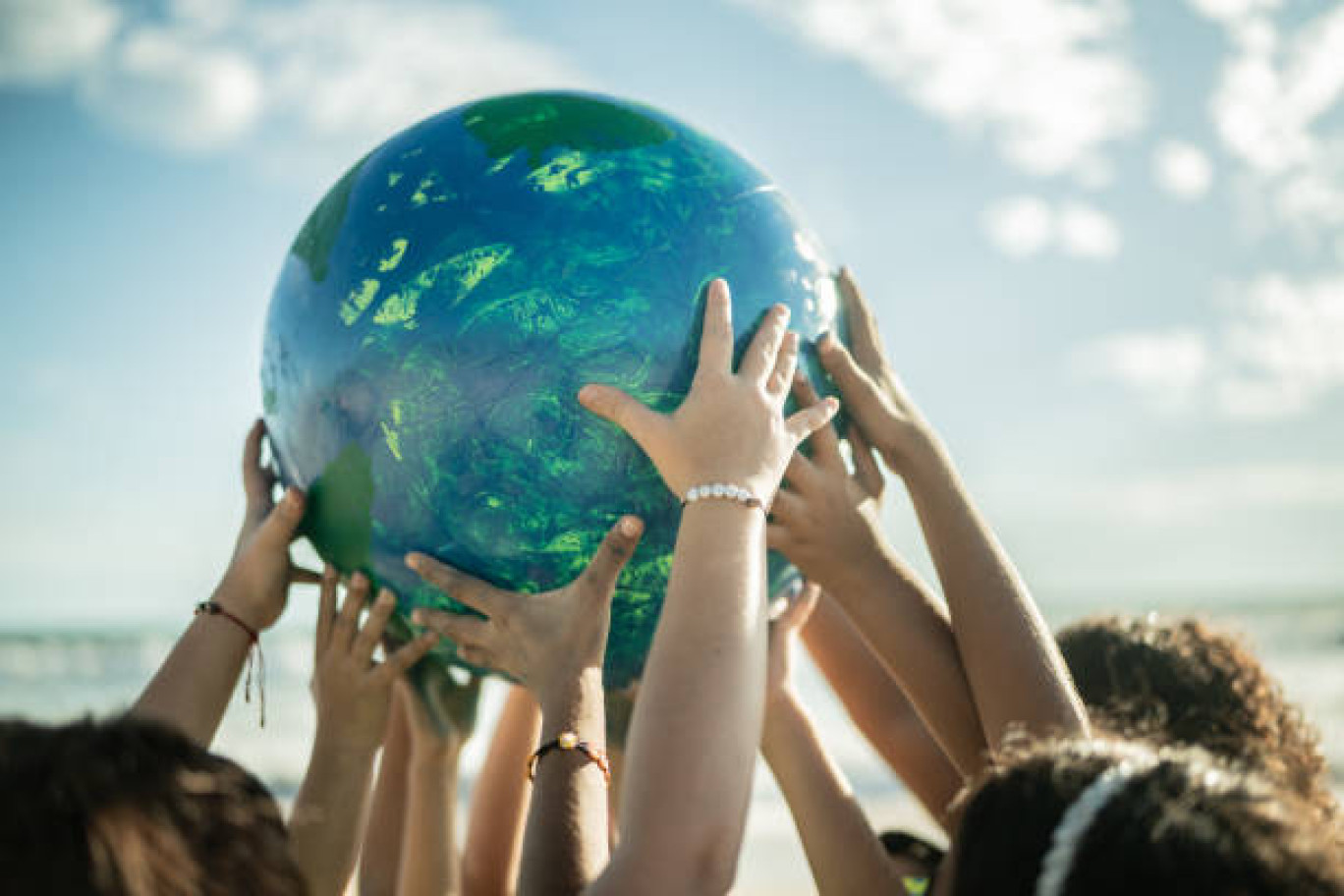S'engager concrètement et localement en faveur d'un monde durable et écoresponsable.