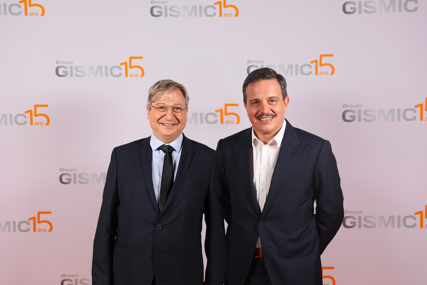 Jean-Marc Chery, PDG du groupe Gismic, aux côtés de François Grosdidier, maire de Metz et président de l'Eurométropole de Metz. © Gismic.