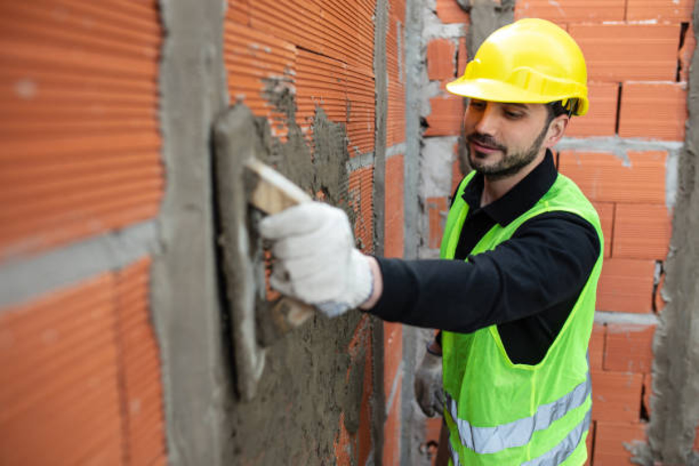 Former au quotidien l'artisan dans l'écosystème du bâtiment. 