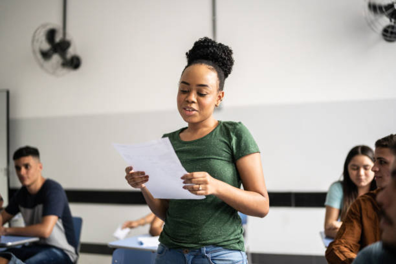 Stimuler l'expression orale chez les jeunes.