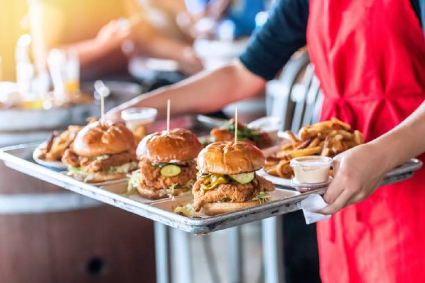 Le secteur de la restauration rapide est celui qui présente le plus fort taux de rupture à six mois en apprentissage avec plus d'un tiers de contrats rompus.