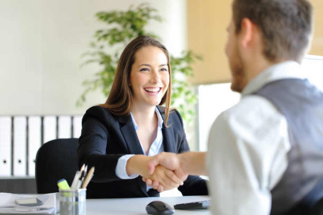 Faciliter la mise en relation entre candidats et recruteurs.