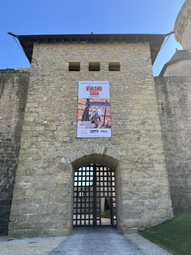 Le cadre grandiose du Château de Malbrouck, écrin idéal pour l'exposition Vinland Saga. © D.R.