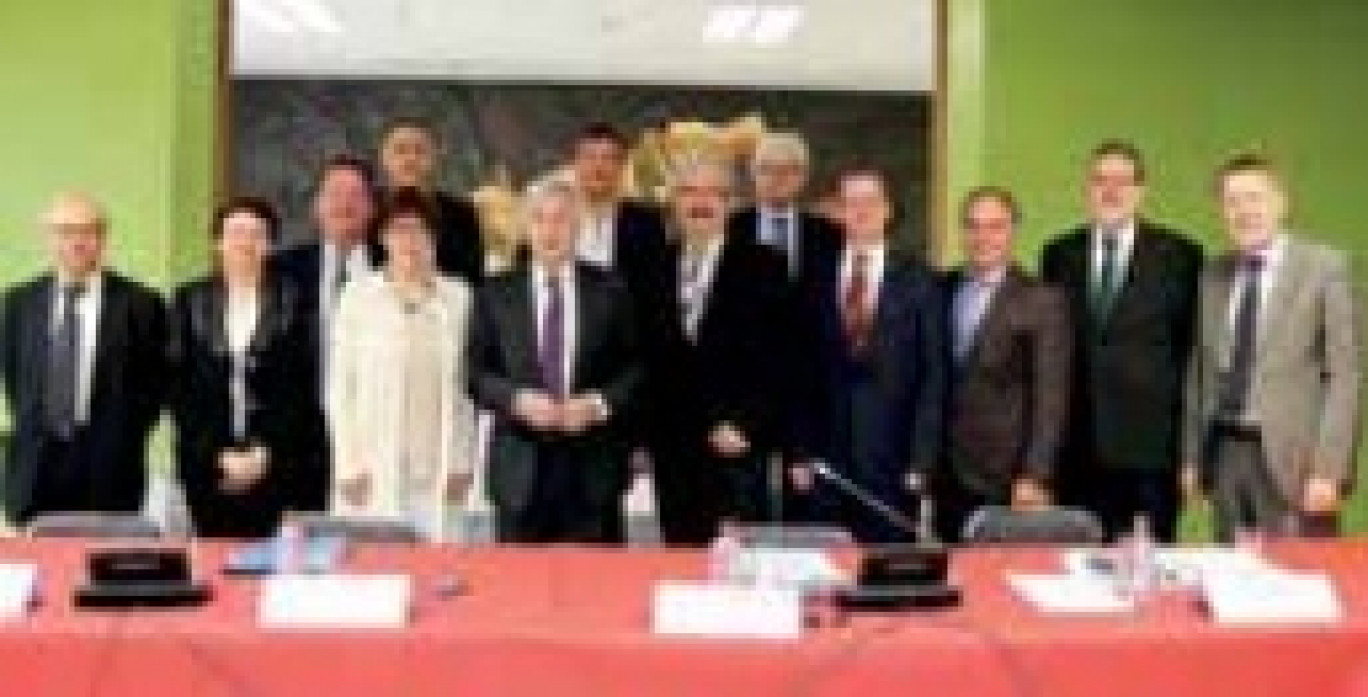 Une convention vient d’être signée entre la Sarre et la Lorraine pour la mise en place d’un apprentissage transfrontalier Le cru 2014 de «Stars et Métiers», concours organisé par la BPLC.