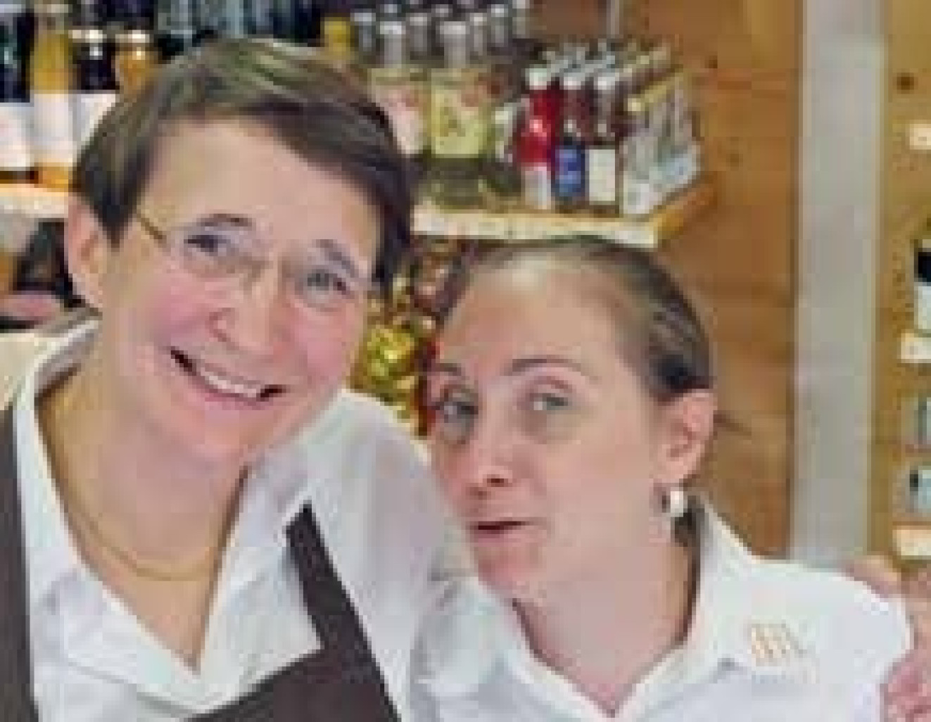 MN & G, une affaire de goût... et de famille ! À gauche Marie de Metz Noblat et à droite sa nièce Bénédicte.