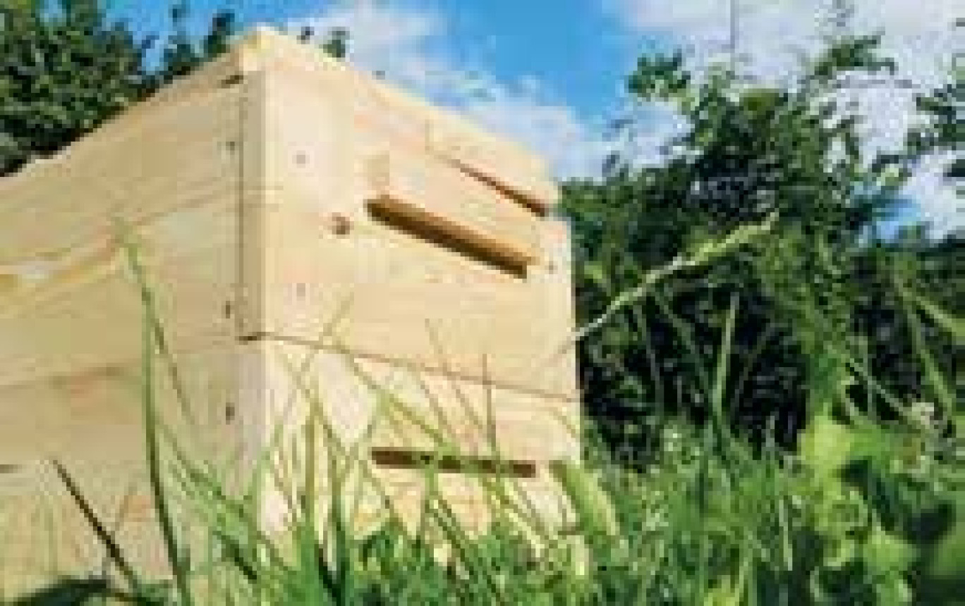 La Boîte à Terre fait fabriquer son lombricomposteur en France.