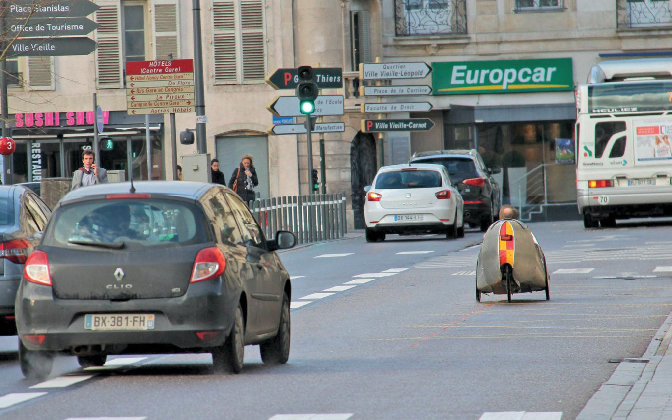 Objet roulant non identifié…