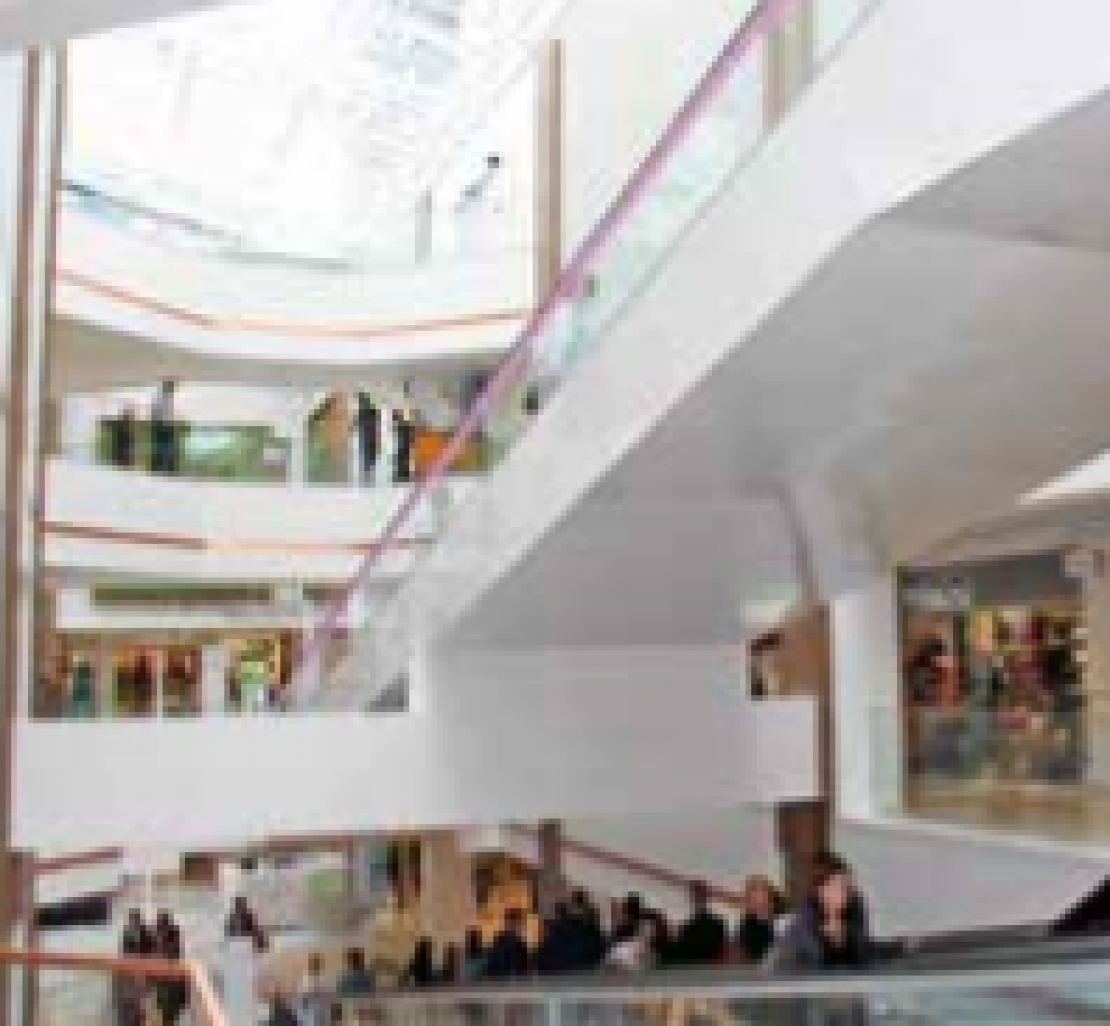 La rénovation du centre commercial SaintSébastien a nécessité dix millions d’euros de travaux.