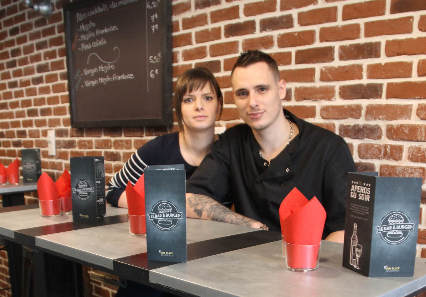 Tous deux issus de la restauration, Romain Marcot et Émilie Marocco ont toujours souhaité créer leur affaire. C’est chose faite aujourd’hui avec leur Bar à Burger avenue du XXe Corps à Nancy.