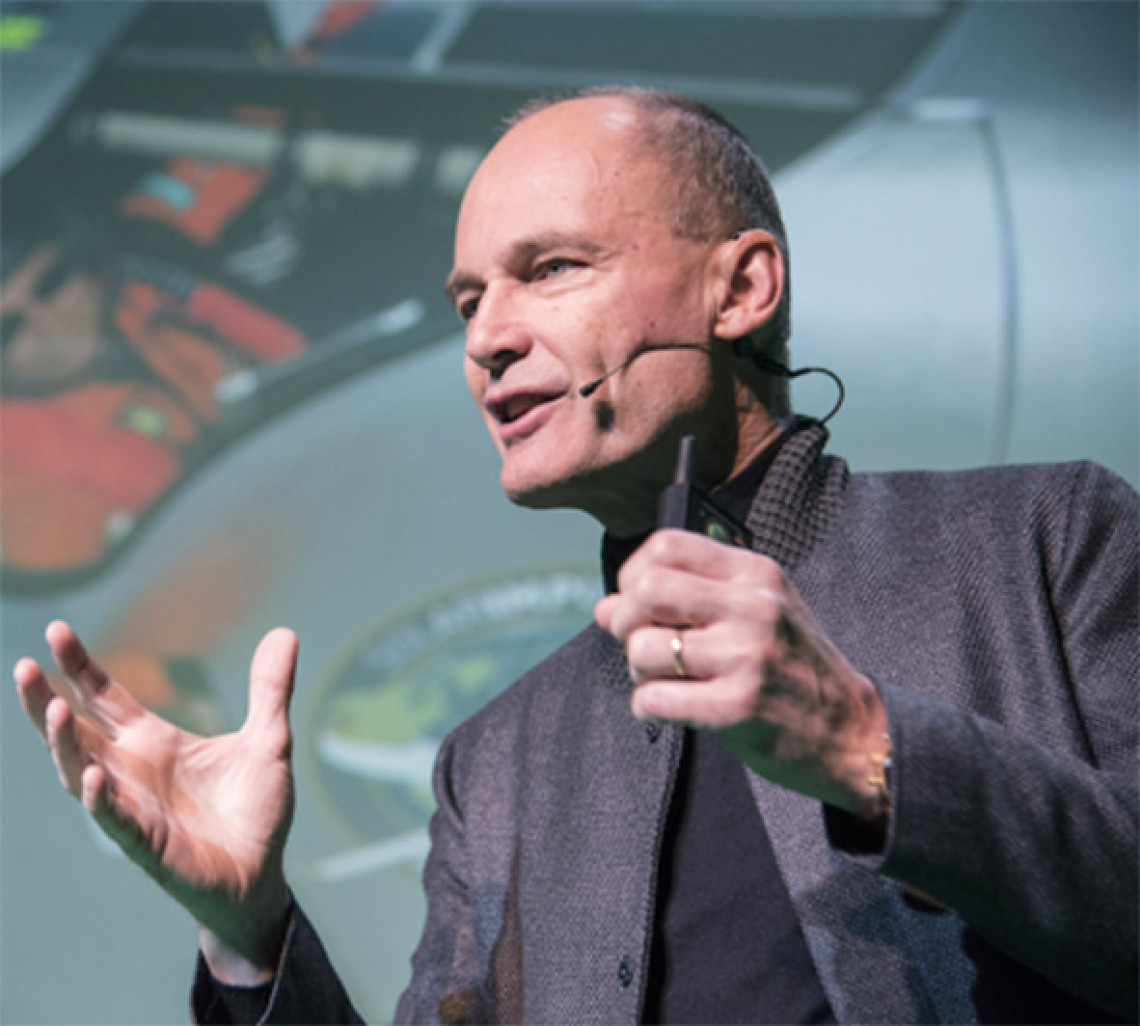 Piccard atterrit à Épinal