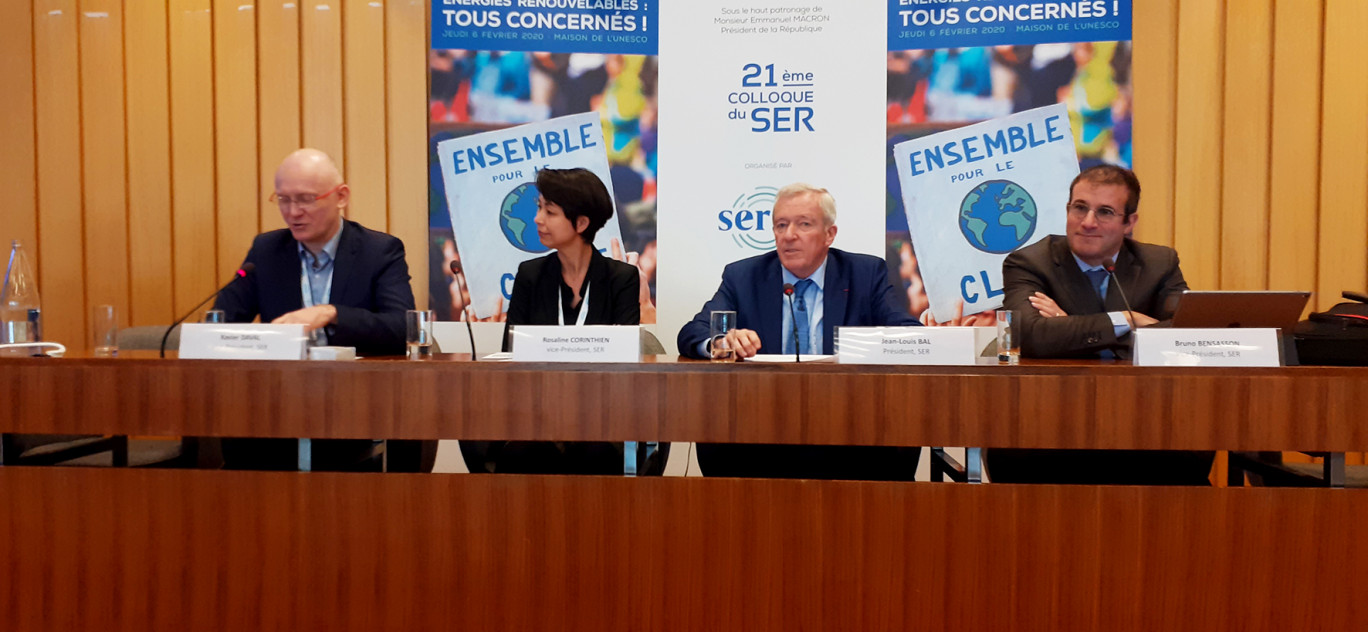 Les représentants du SER (de gauche à droite) : Xavier Daval ; Rosaline Corinthien ; Jean-Louis Bal, président du SER et Bruno Bensasson. Crédit photo : Anne Daubrée.