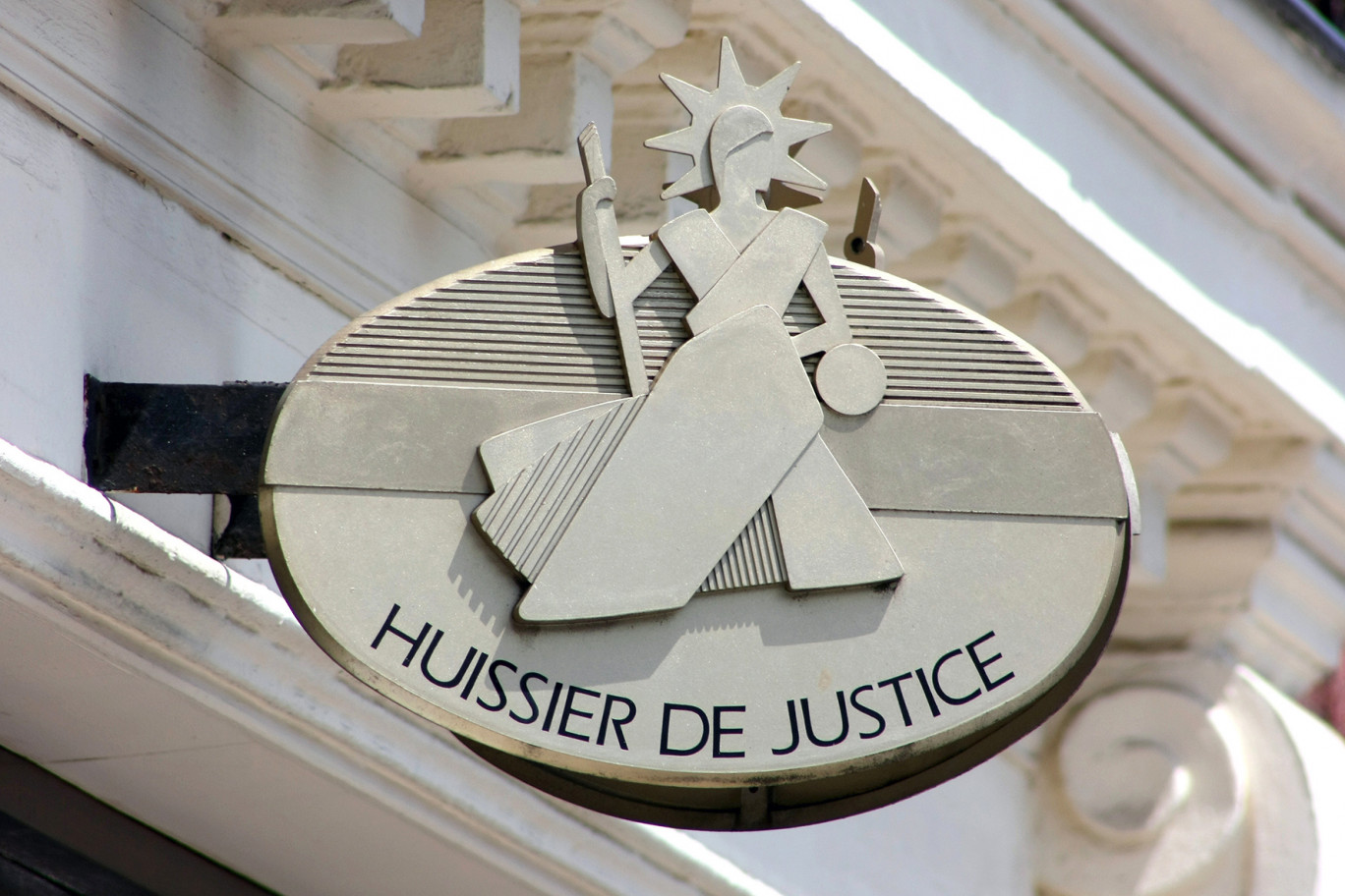 Huissiers de justice : sinistrée, la profession demande l’aide des pouvoirs publics